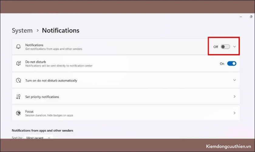 Nhấn gạt thanh gạt tại dòng Notifications sang chế độ Off để tắt thông báo
