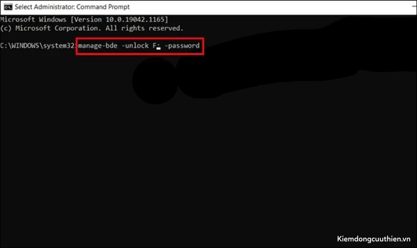 mo-khoa-bitlocker-6 Sao chép lệnh để dán vào cửa sổ Command Prompt và nhấn Enter