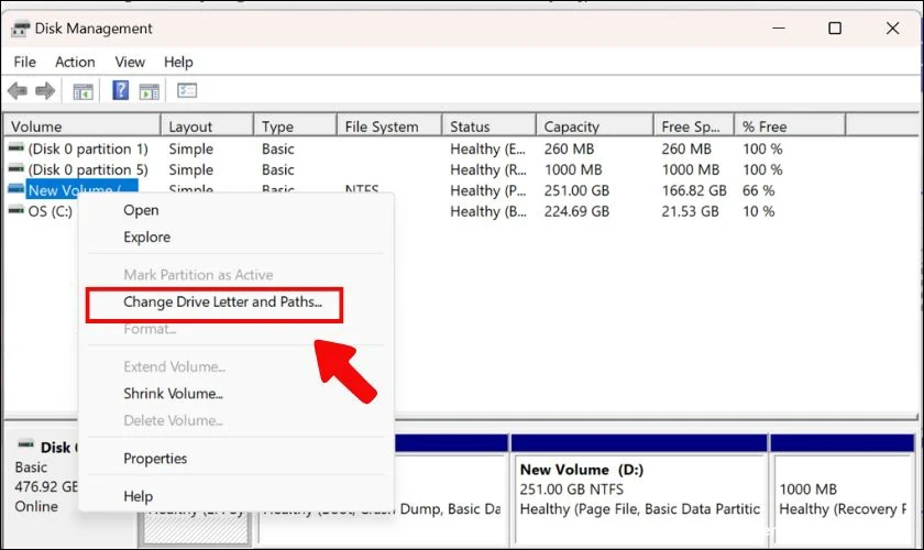 Click chuột phải vào ổ đĩa bạn muốn ẩn, sau đó chọn Change Drive Letter and Paths