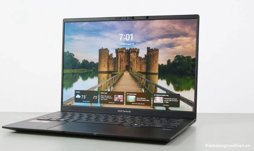 Ưu điểm của ASUS Zenbook 14 OLED 2025
