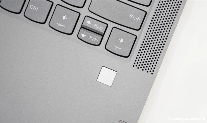 Đánh giá Lenovo IdeaPad Flex 5 về phần mềm và bảo mật
