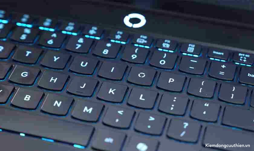 Đánh giá Lenovo Legion Pro 5 về bàn phím, loa