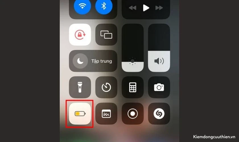 iphone-bi-tut-pin-22 Bật chế độ tiết kiệm pin