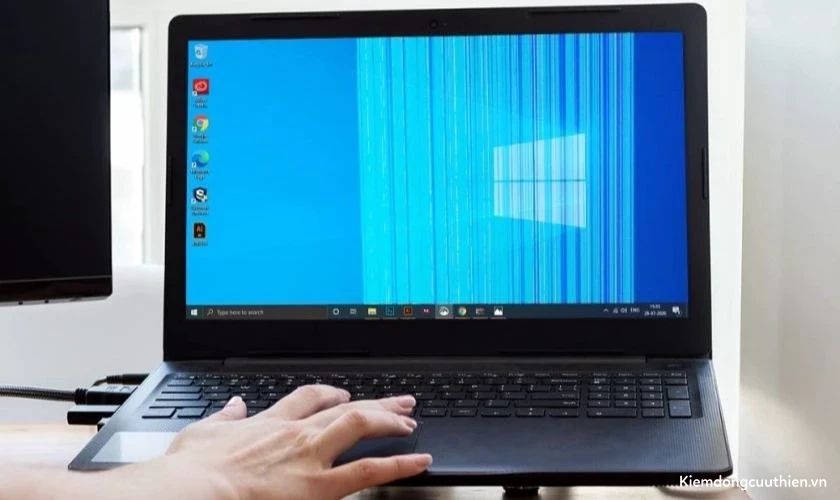 loi-man-hinh-laptop-12 Lỗi màn hình laptop bị sọc dọc, ngang màu xanh *