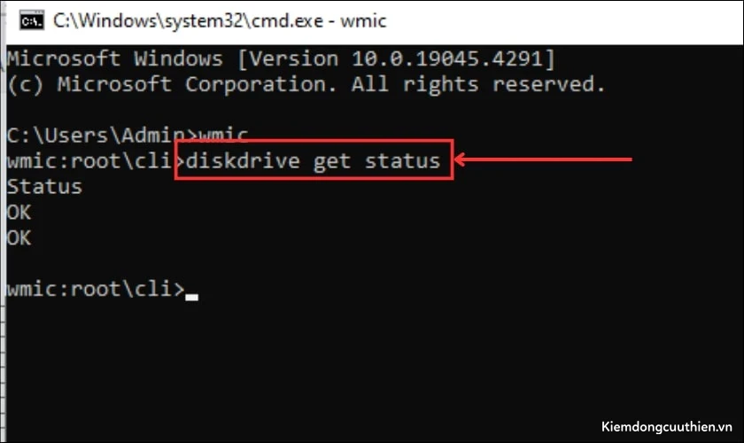 Nhập lệnh diskdrive get status và nhấn Enter