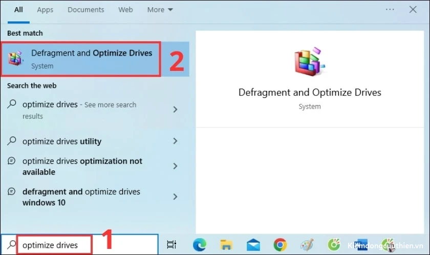 o-cung-ssd-2 Sau đó, bạn chọn vào Defragment and Optimize Drives