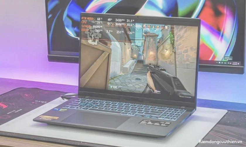 Asus Gaming V16 chiến game tốt hơn Asus Gaming Vivobook 16X