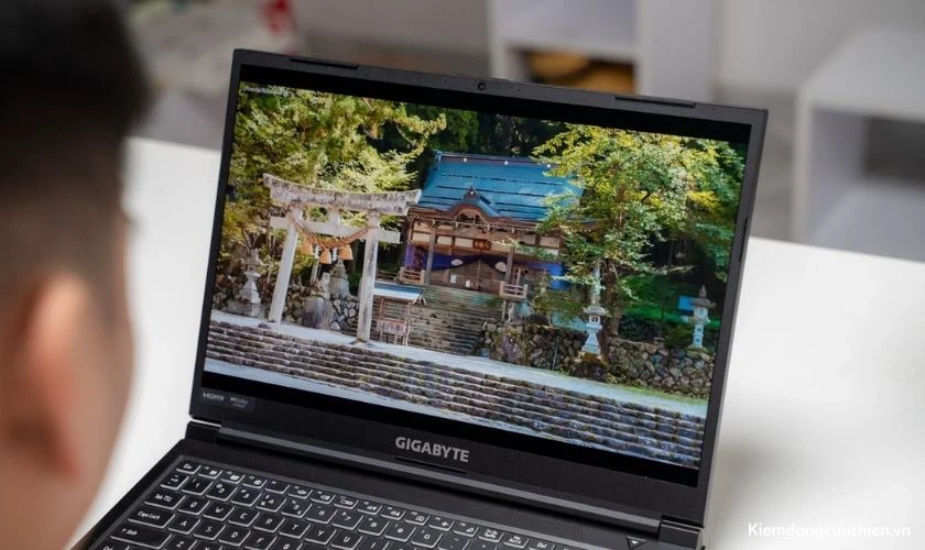 So sánh về thời lượng pin