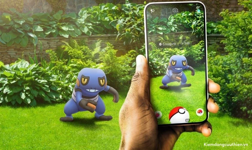 ar-la-gi-07 Ví dụ nổi bật ứng dụng AR vào giải trí là game Pokémon GO