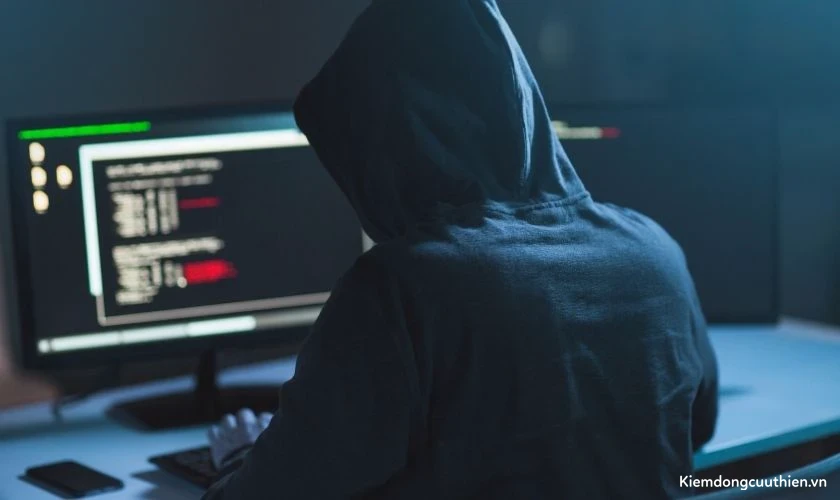 e3gyedeijfolz8whmn4pceeahssap2jf3s9opu5i Trojan cho phép hacker có thể tự do xem, ghi lại hoặc thậm chí điều khiển máy tính
