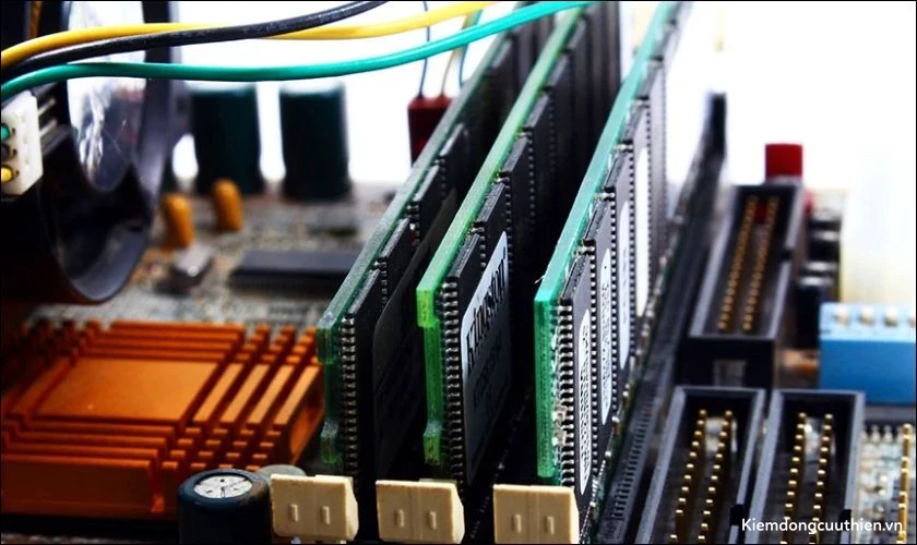 nen-nang-cap-ram-hay-o-cung-ssd-15 Cung cấp nhiều hiệu suất hơn