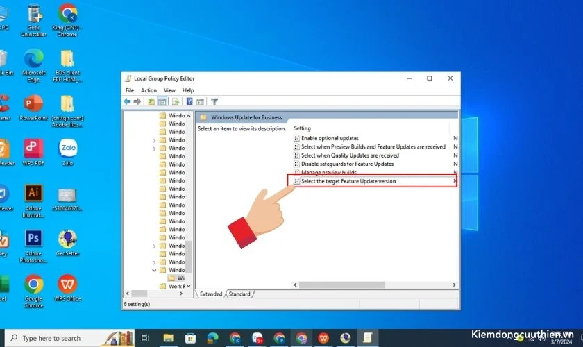 Nhấp đúp vào Select the target Feature Update Version